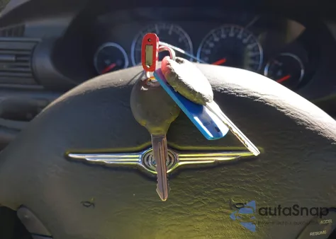 2005 Chrysler Sebring z USA, uszkodzony, nr VIN 1C3EL45R95N542773